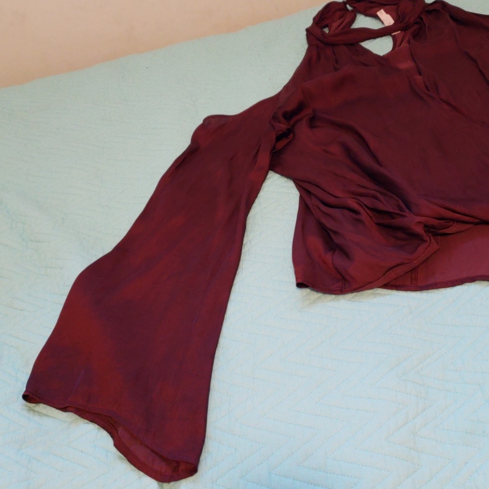 Shirt - Picture 4 of 4